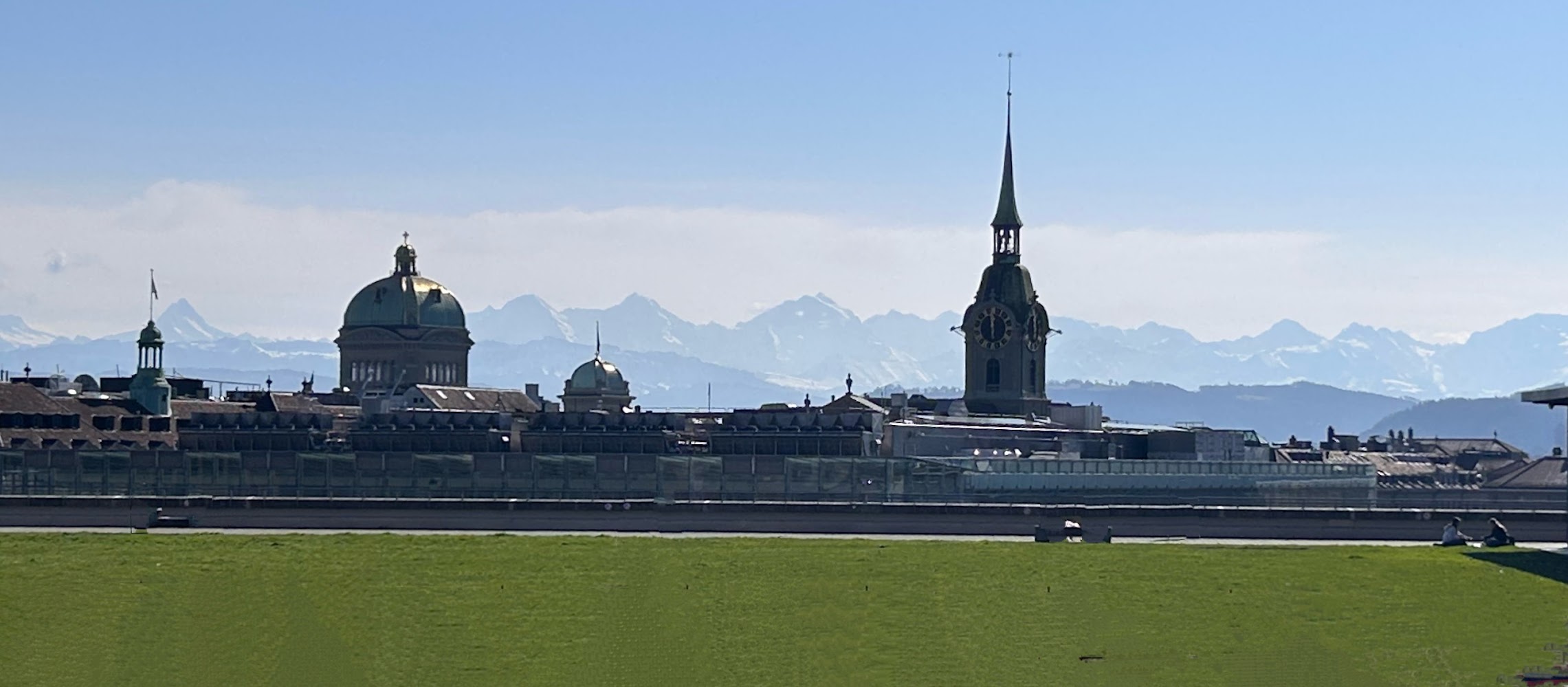Panorama of the Bernese Obserland from the University of Berm